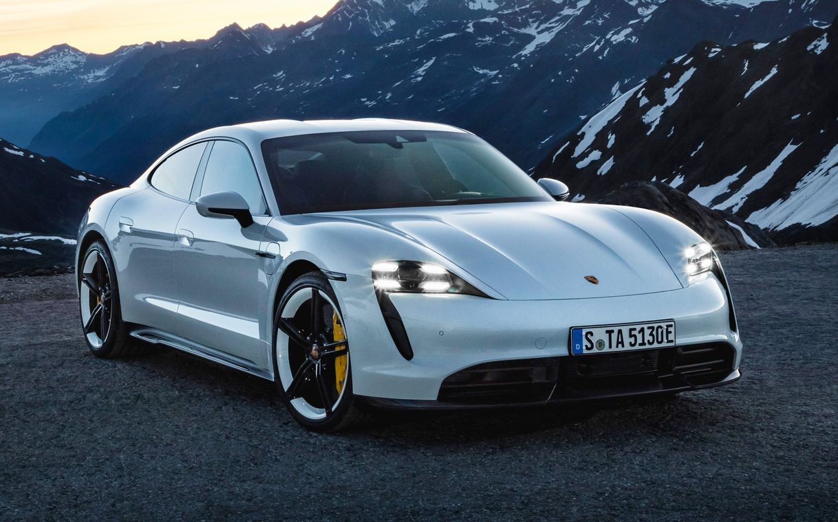 Moda Porsche Taycan Turbo S 