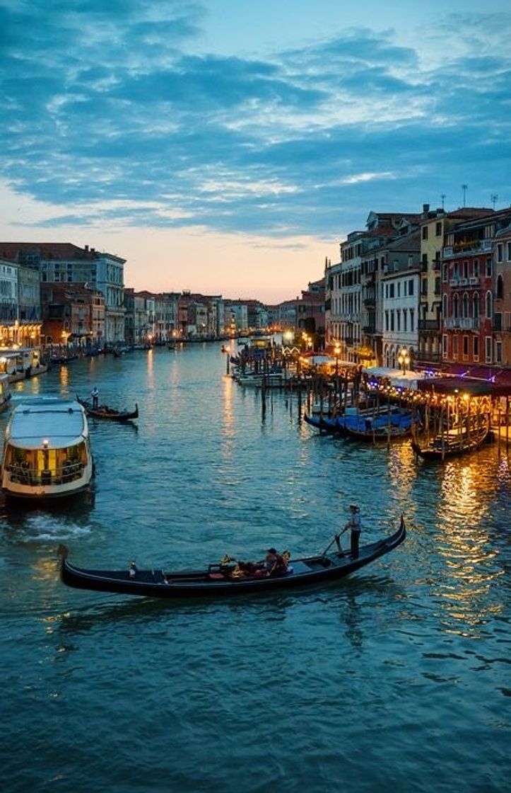 Place Italia