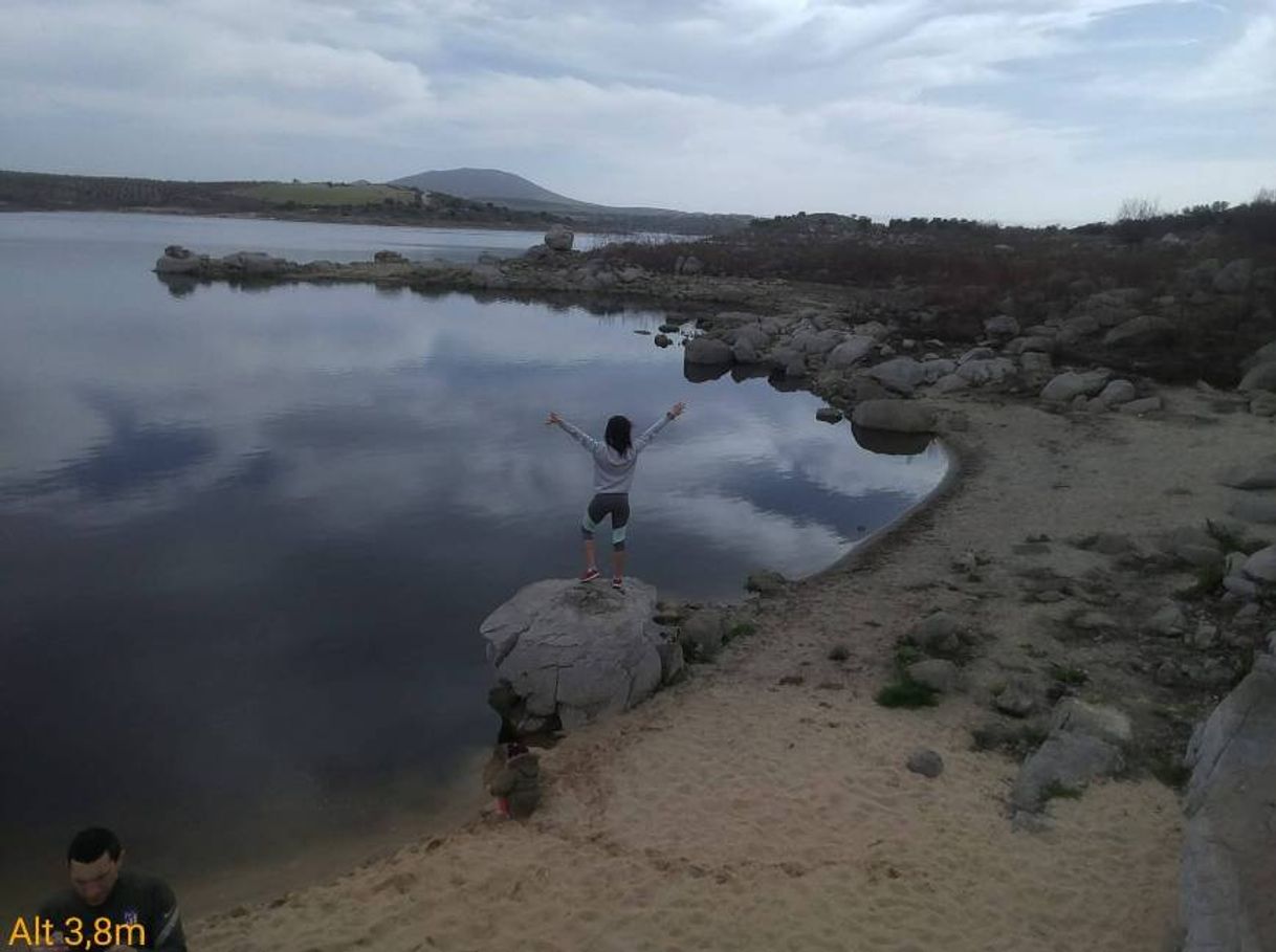 Place Embalse del Guajaraz