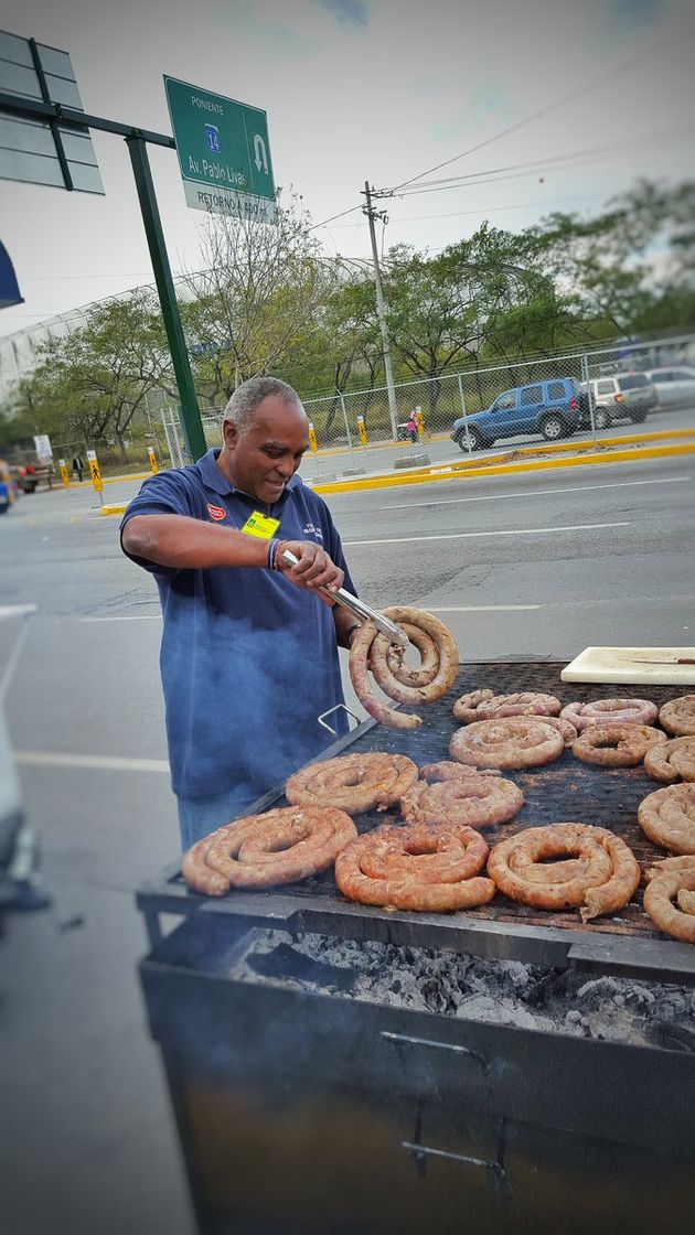 Restaurantes Tortas de Chorizo Uruguayo del Negro Esquivel