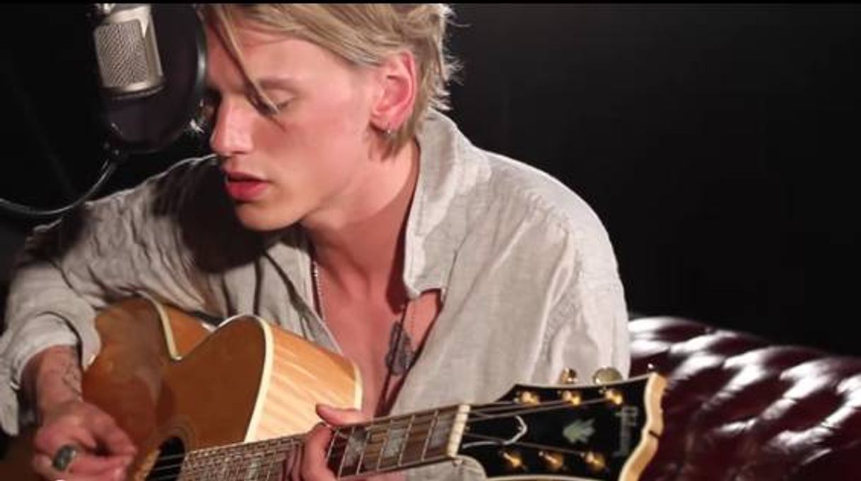 Canción Waiting - Jamie Campbell Bower