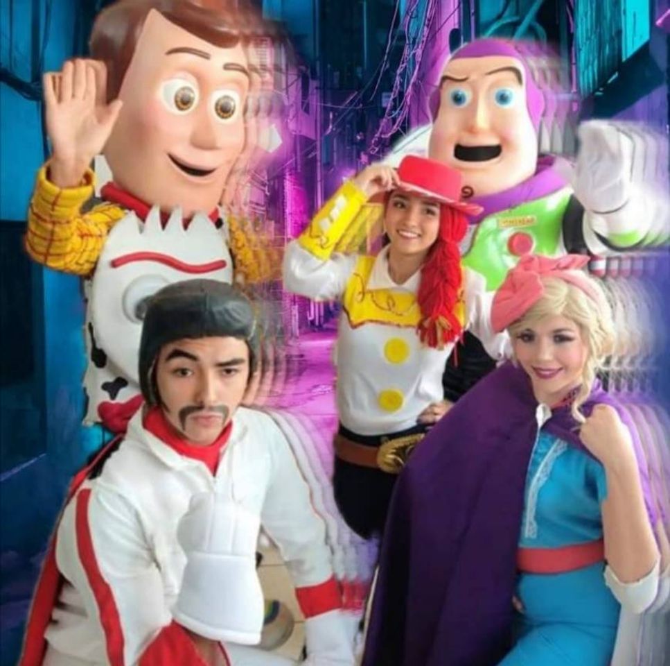 Social La mejor compañía de shows infantiles en México. 