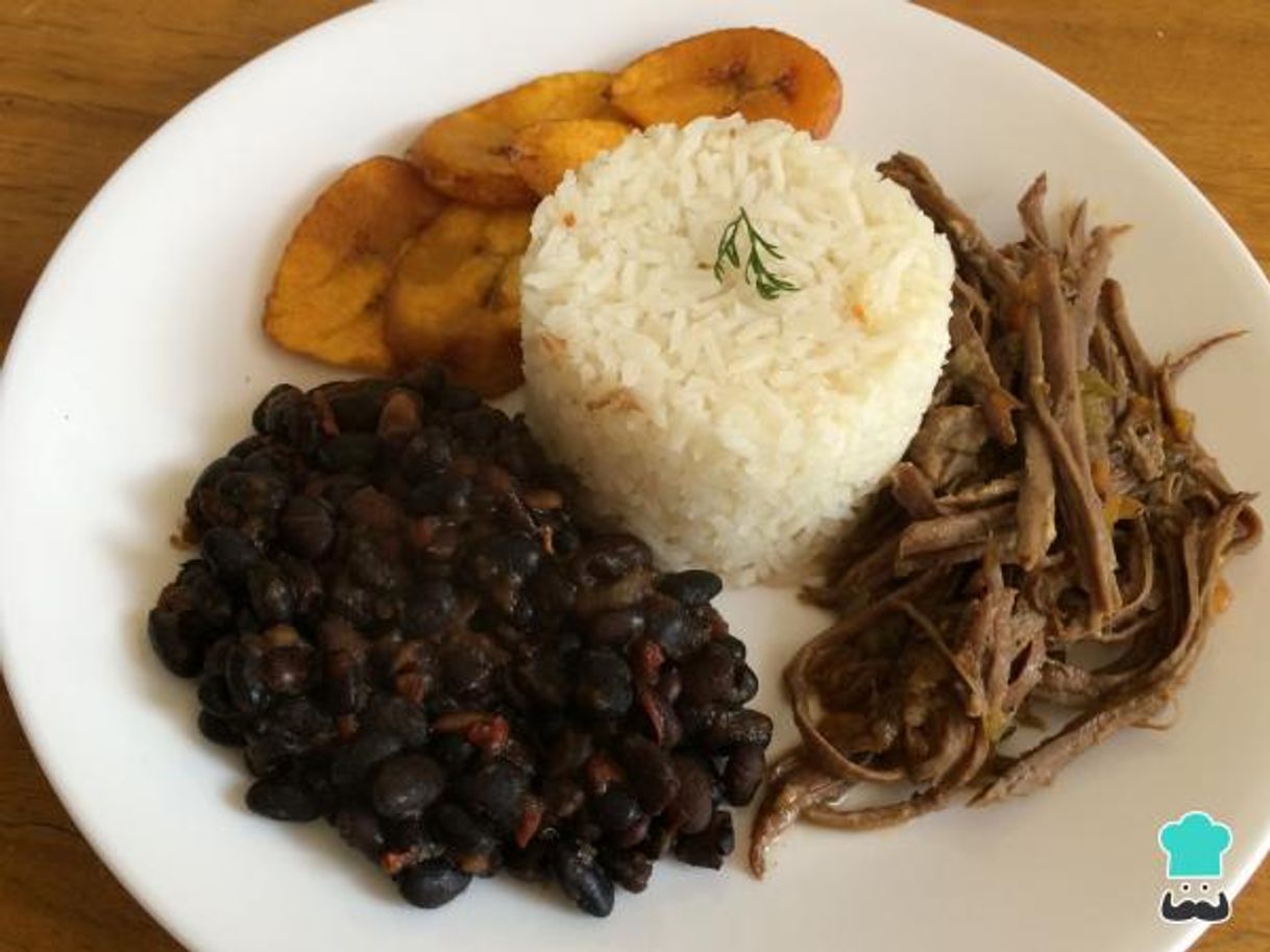 Product Pabellon Criollo Venezolano: Con un Delicioso y Refrescante Guarapo de Papelón con