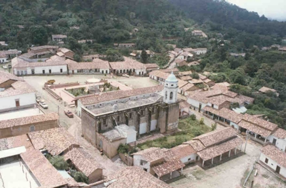 Lugar San Sebastián del Oeste Centro