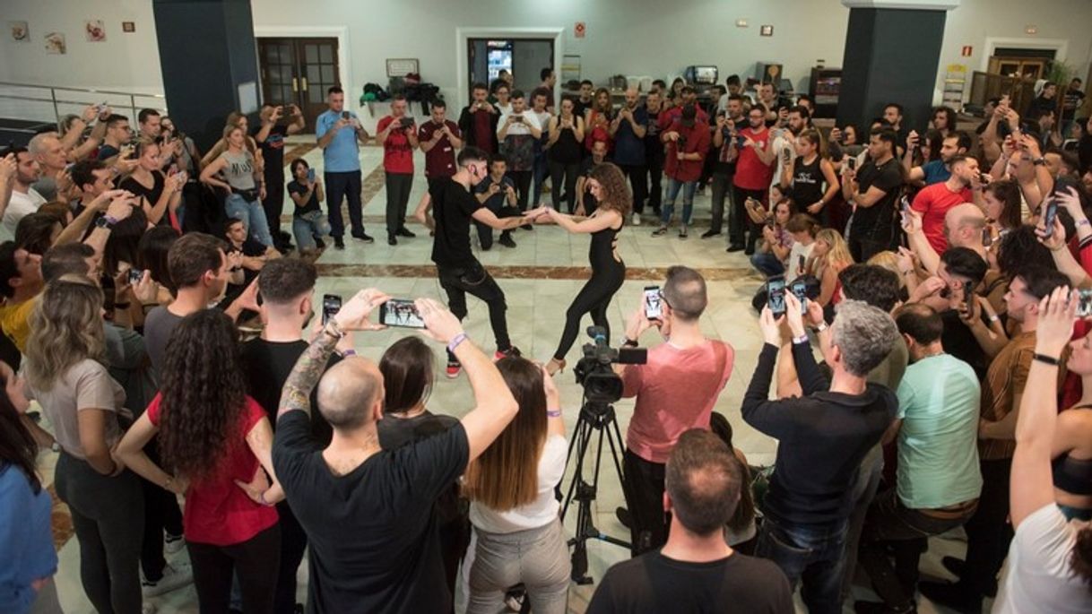Social Curso gratis para Aprende pasos de Bachata y Salsa
