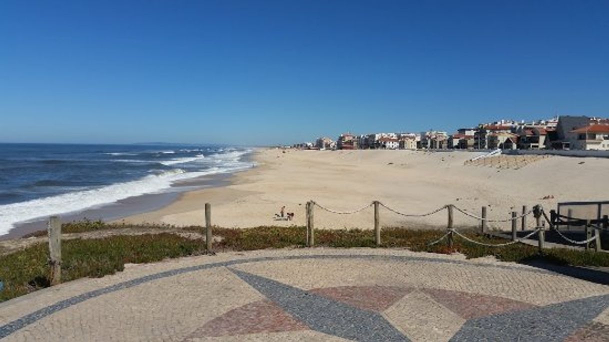 Lugar praia de pedrogão