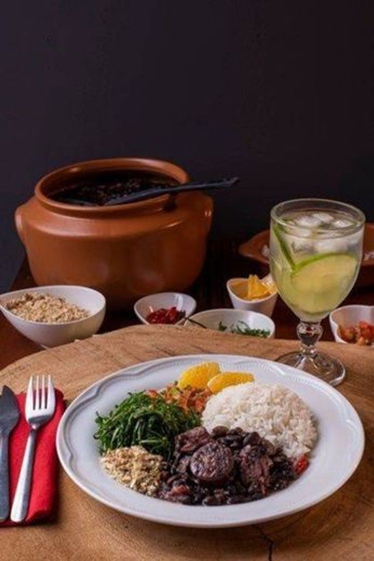 Moda A "Famosa" feijoada  🇧🇷🥘