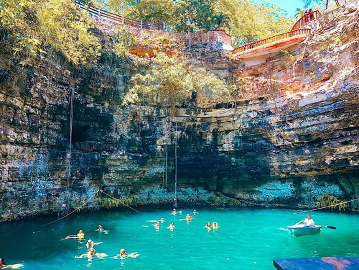 Lugar Xcajum Cenote