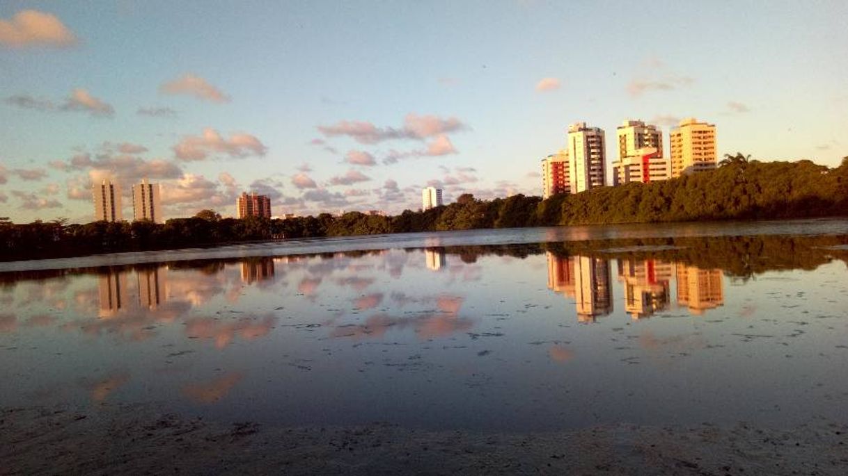 Social Pôr do Sol na lagoa do araçá.