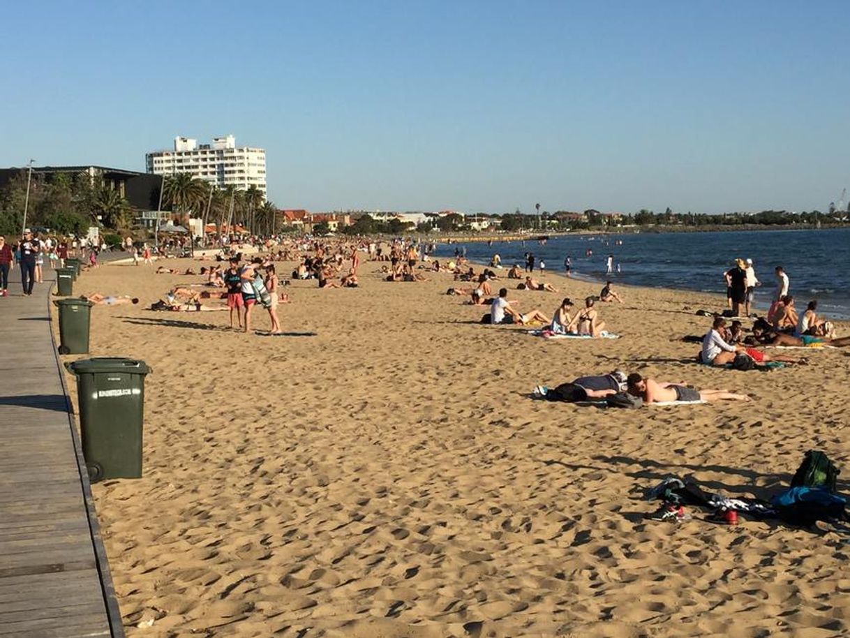 Lugar St Kilda beach