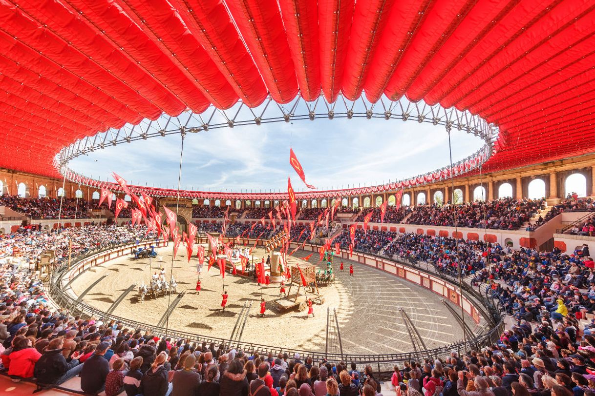 Lugar Le Puy du Fou