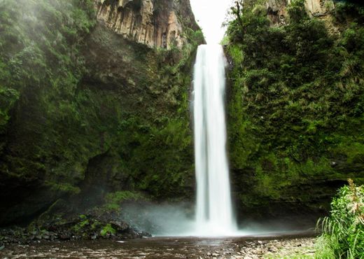 GRAN CASCADA DEL PITA