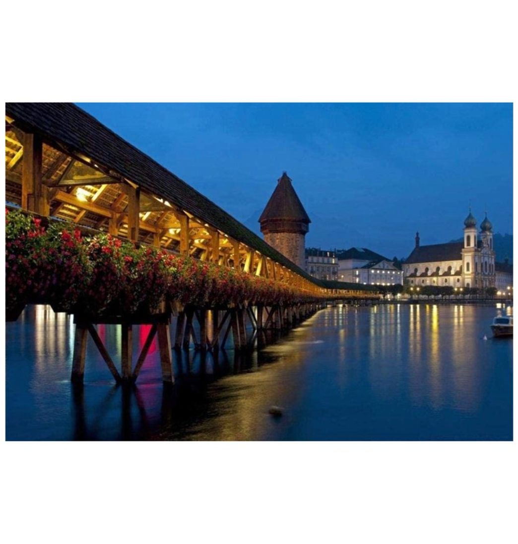 Moda Puente De La Capilla, Lucerna, Suiza, Montaje De Madera