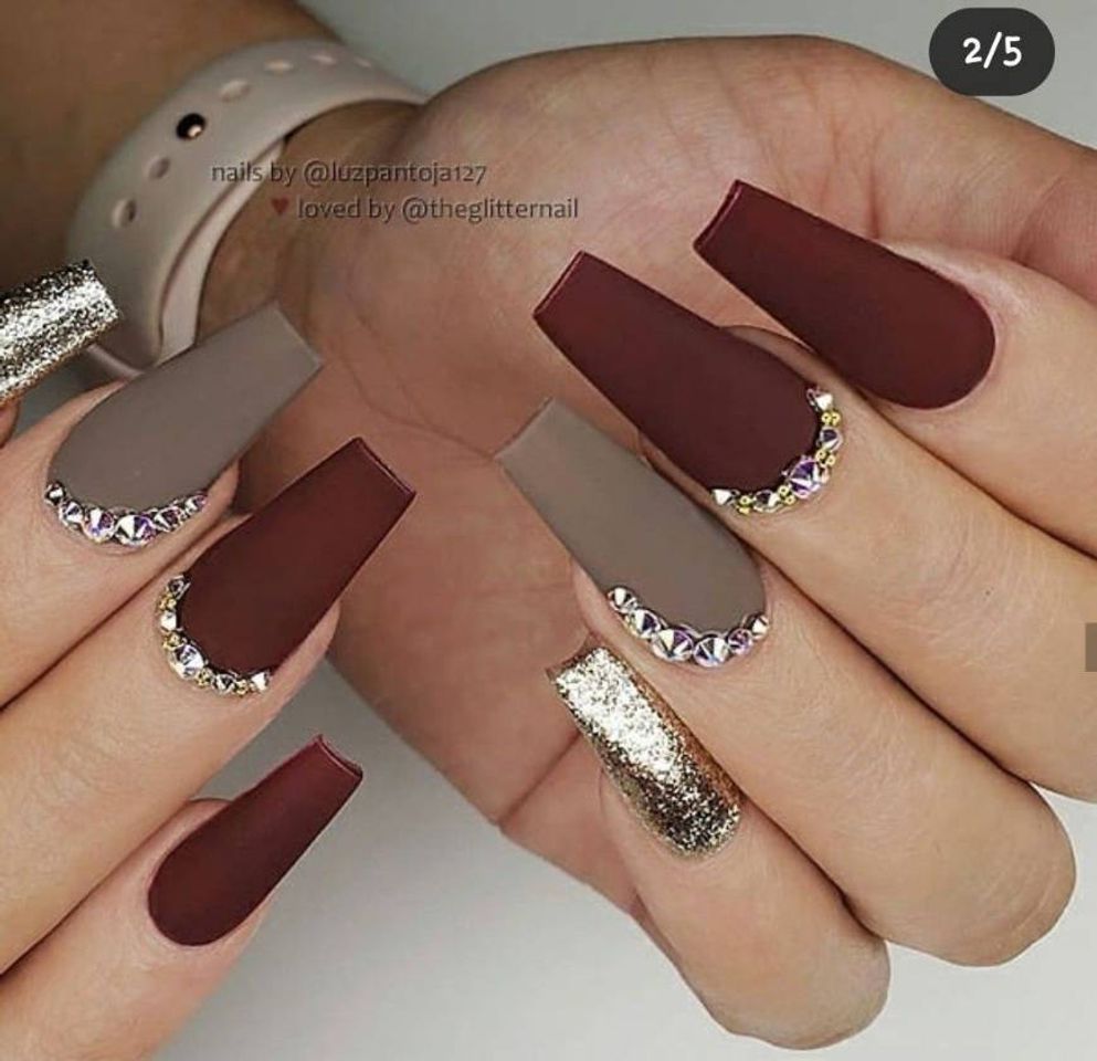 Moda Unhas.