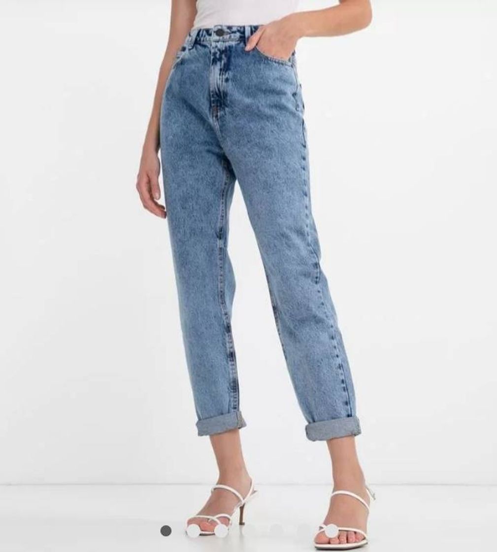 Moda Calça Mom Jeans Lisa com Barra Dobrada Azul