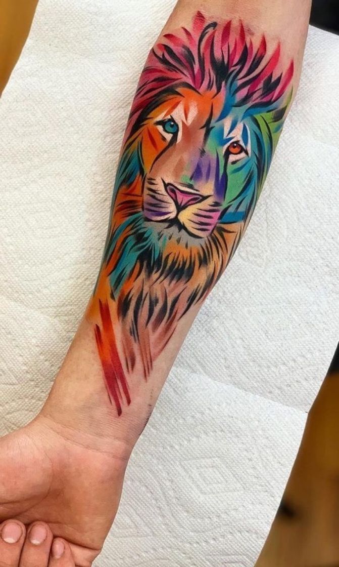 Moda Lion Tattoo