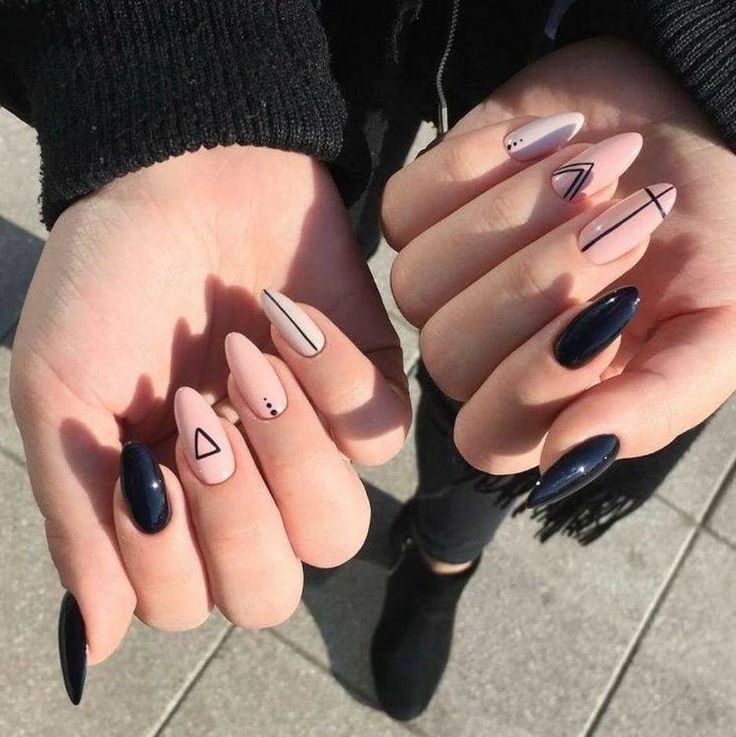 Moda Unhas amendoadas