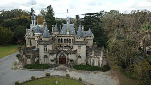 Castillo Naveira Luján