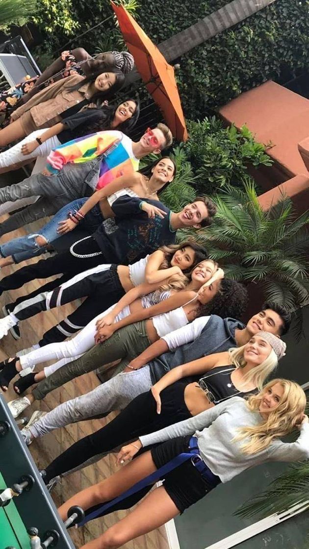 Fashion Now United!