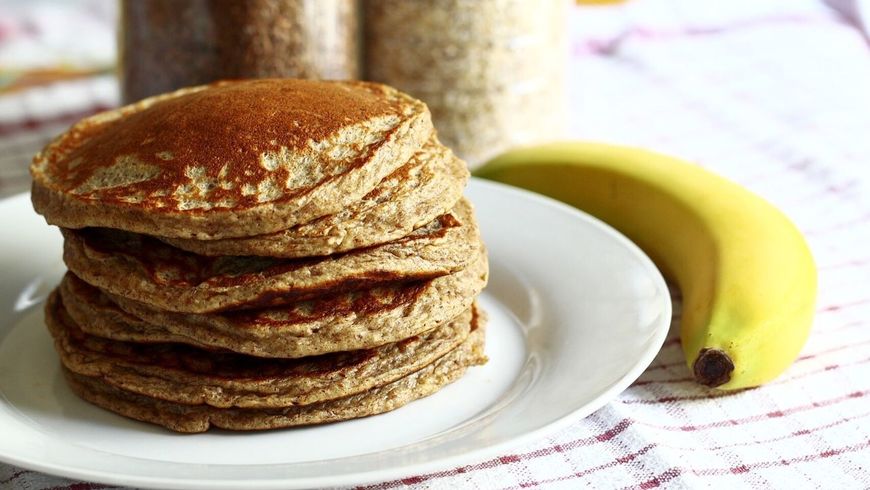 Moda Tortitas de avena y plátano sin azúcar, receta ligera para desayunar