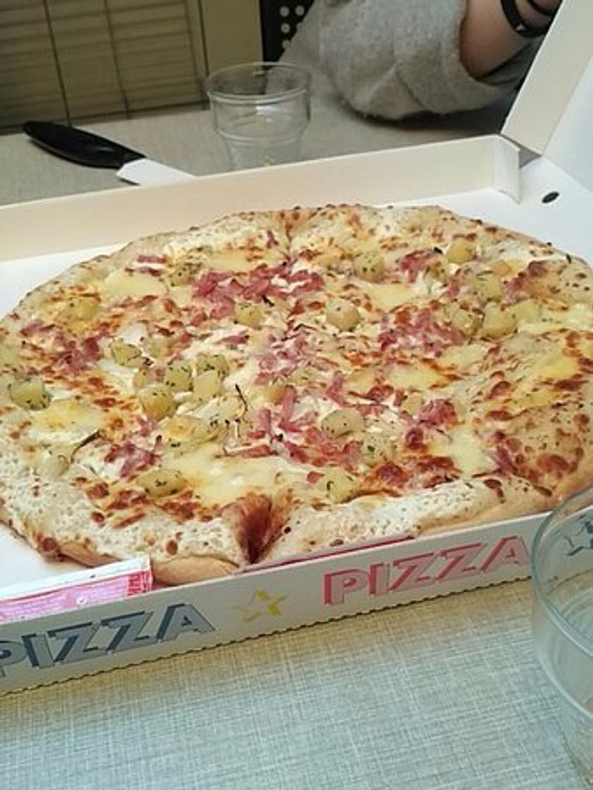 Restaurants Mega Pizza