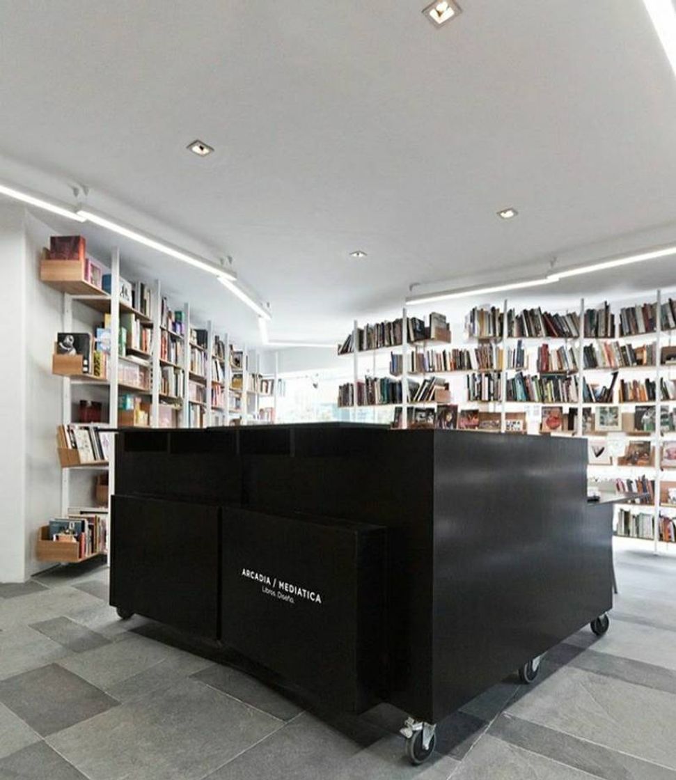 Social Librería Arcadia Mediática