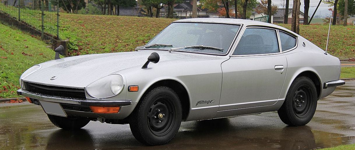 Moda Nissan 240z