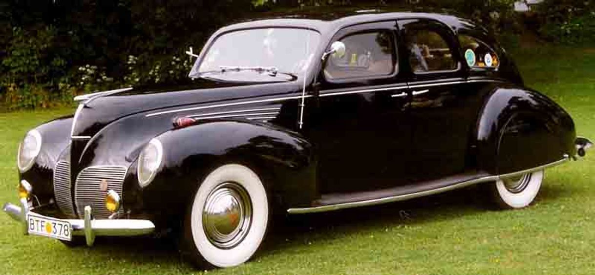 Moda Lincoln Zephyr Sedan 1936