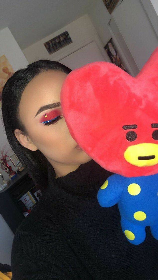 Makeup do Tata - BT21