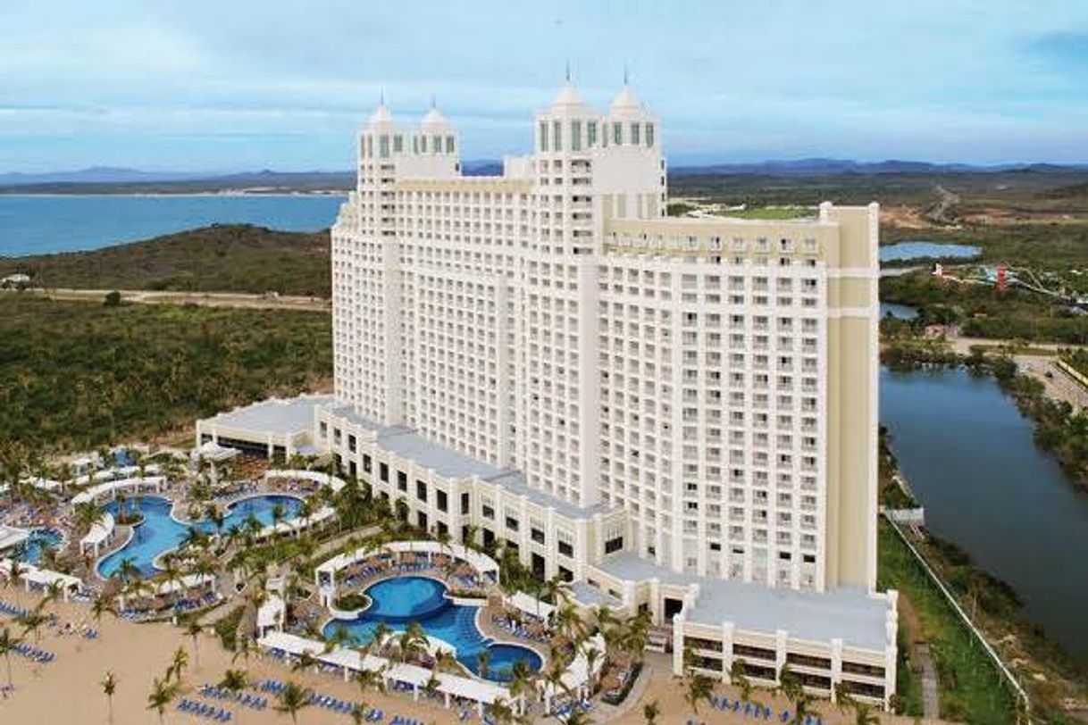 Lugar Hotel Riu Mazatlán