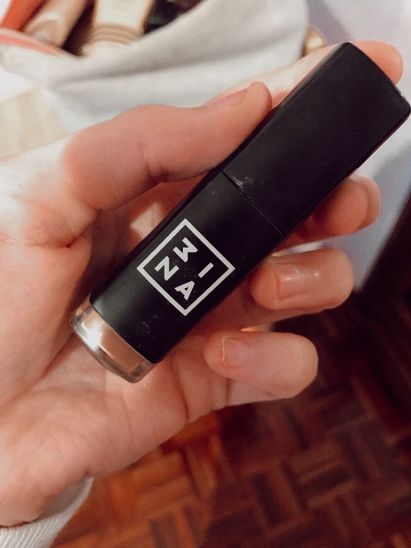 Social Labial 3ina nude longwear 