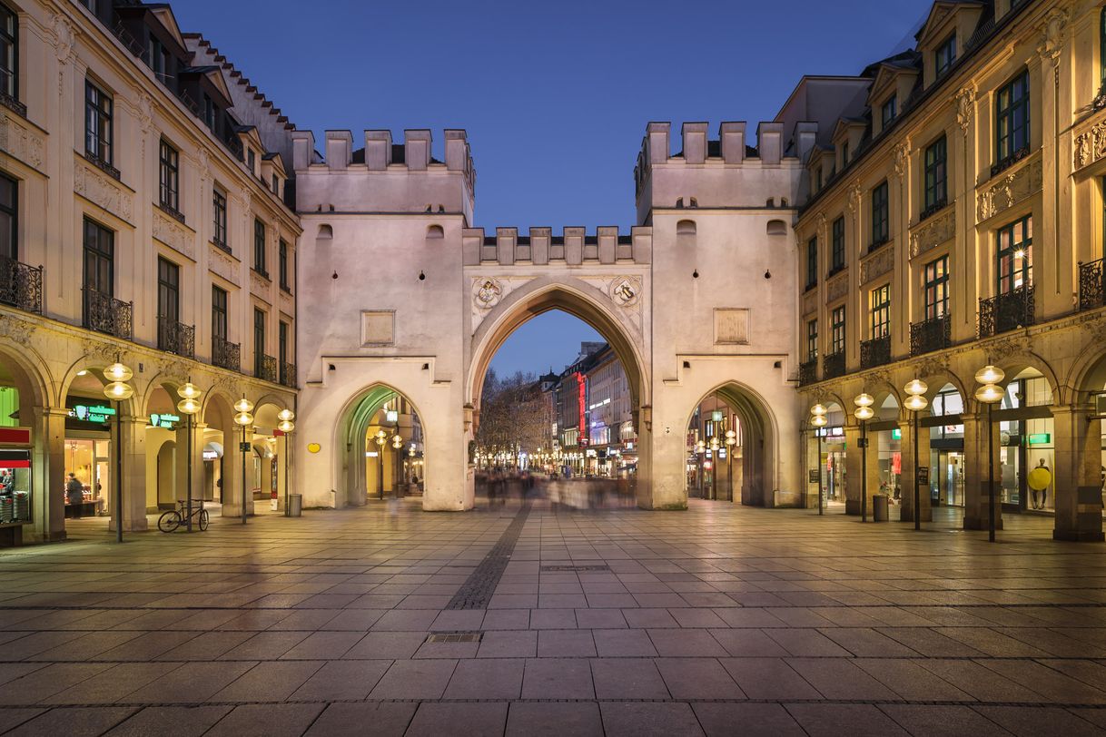 Place Karlstor