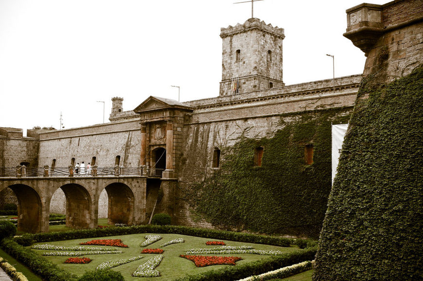 Lugar Castillo de Montjuïc