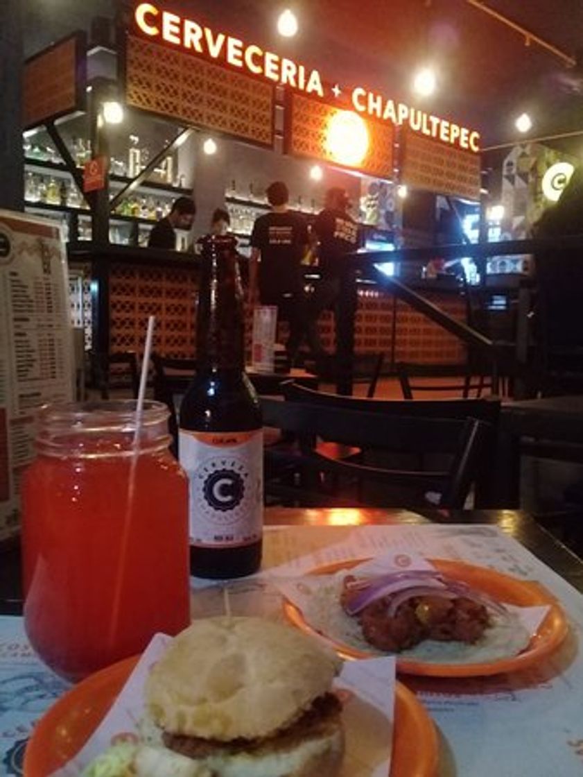 Restaurantes CERVECERÍA CHAPULTEPEC