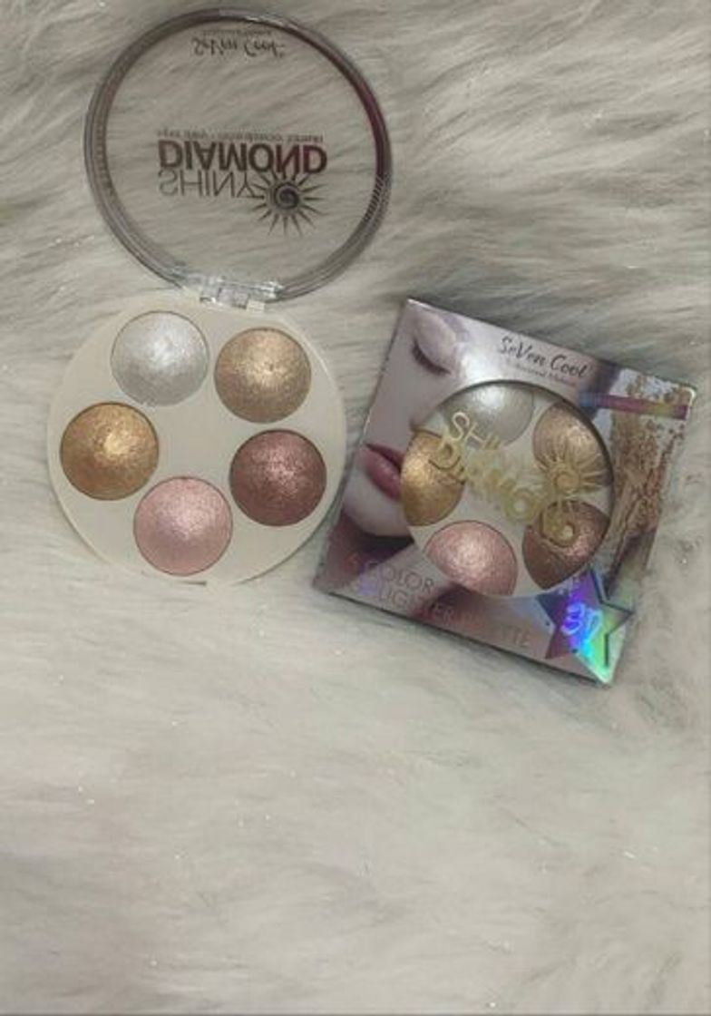 Iluminadores, paletas de sombras más!!😍😍
