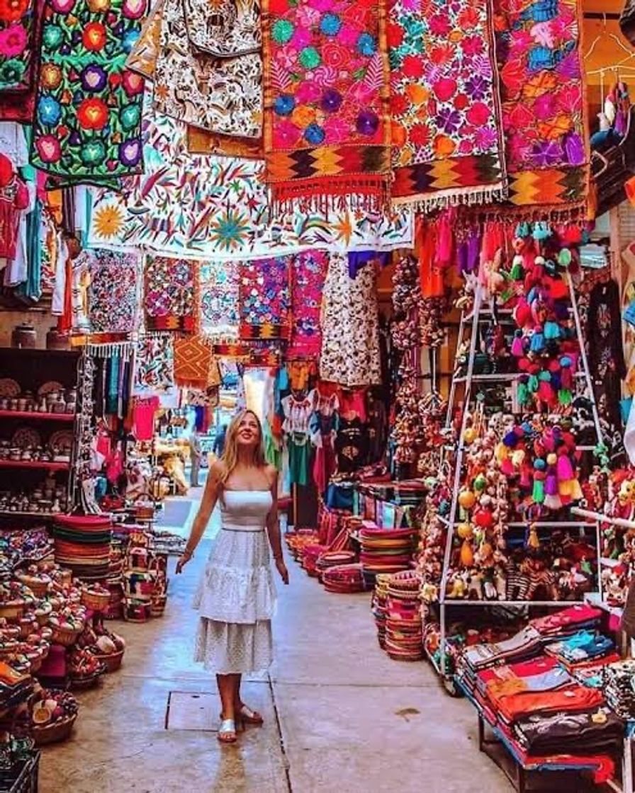 Lugar Mercado De Artesanías La Ciudadela