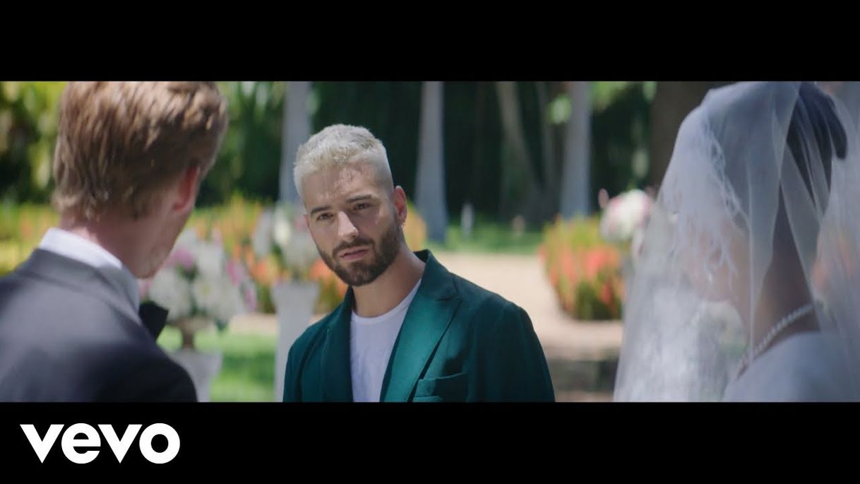 Fashion Maluma - Hawái (Official Video) - YouTube