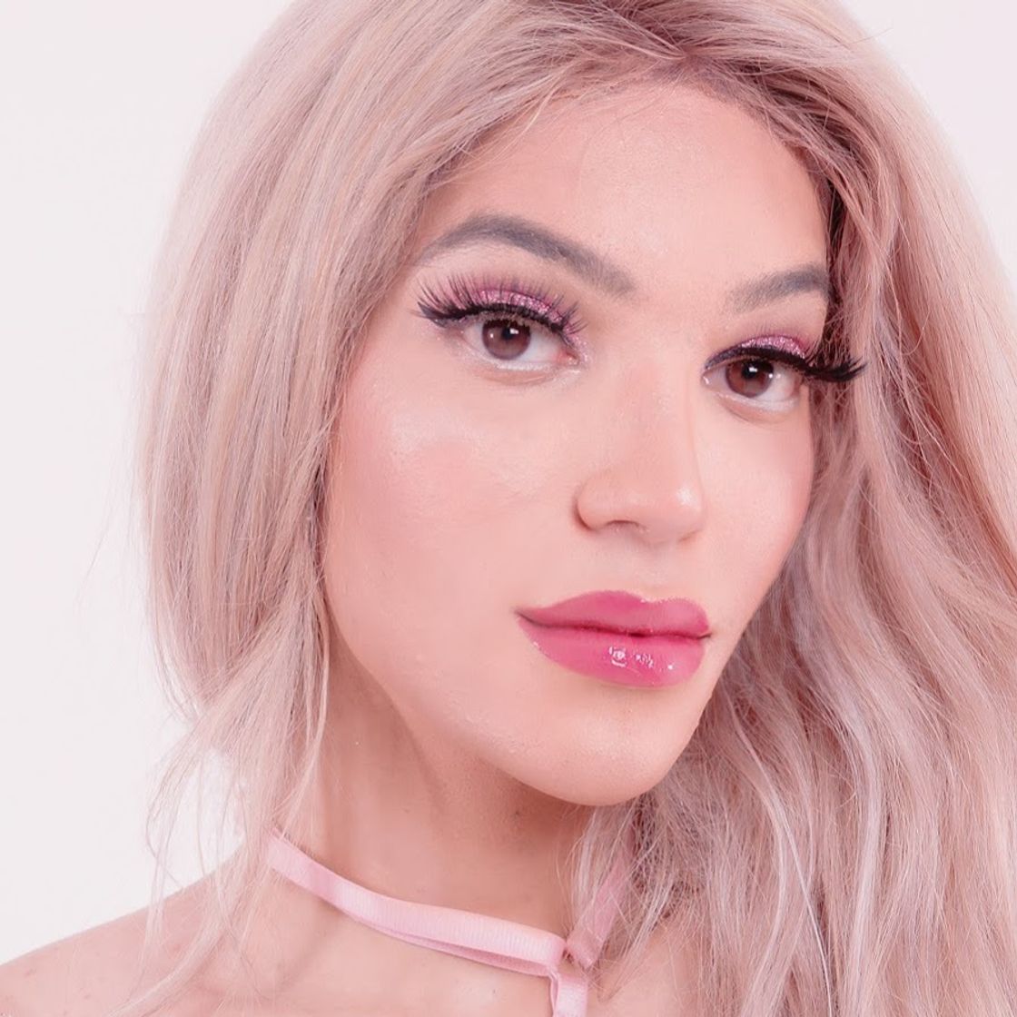 Lana Almeida - YouTube