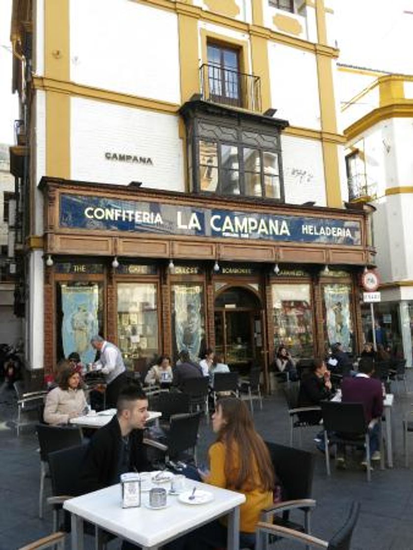 Place Confitería La Campana