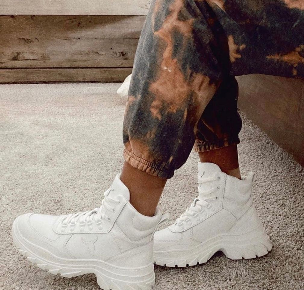 Social 𝙱𝚘𝚝𝚊 𝚍𝚎 𝚌𝚘𝚞𝚛𝚘 𝚋𝚛𝚊𝚗𝚌𝚘 𝚌𝚛𝚞𝚣𝚎𝚒𝚛𝚘 