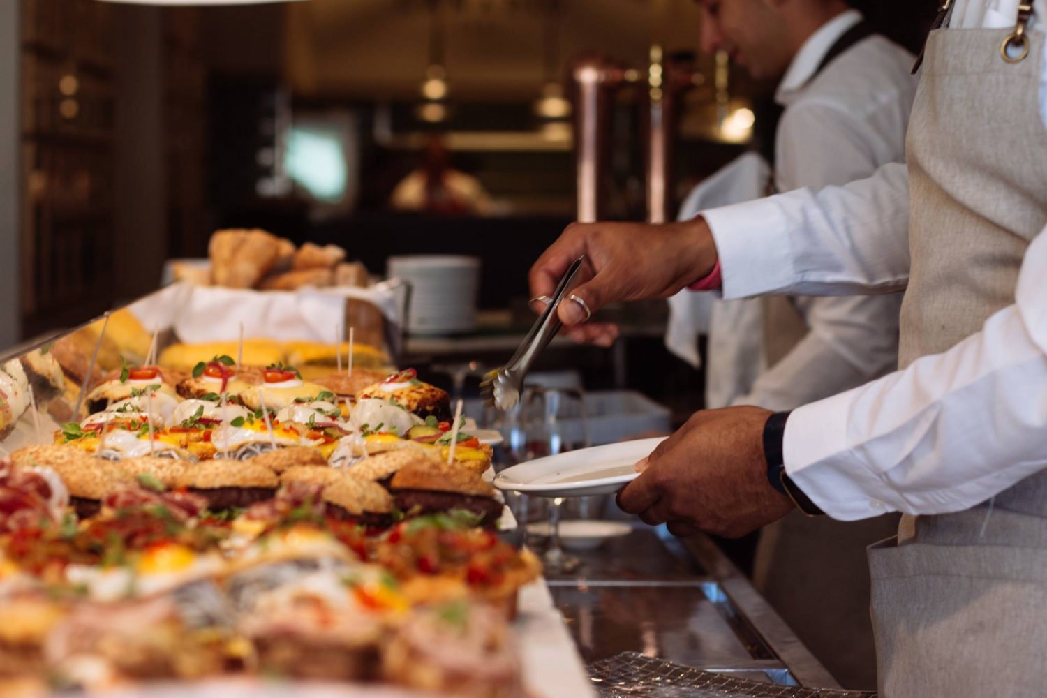 Restaurantes Mesón Rampalay: Los mejores pinchos de Santander