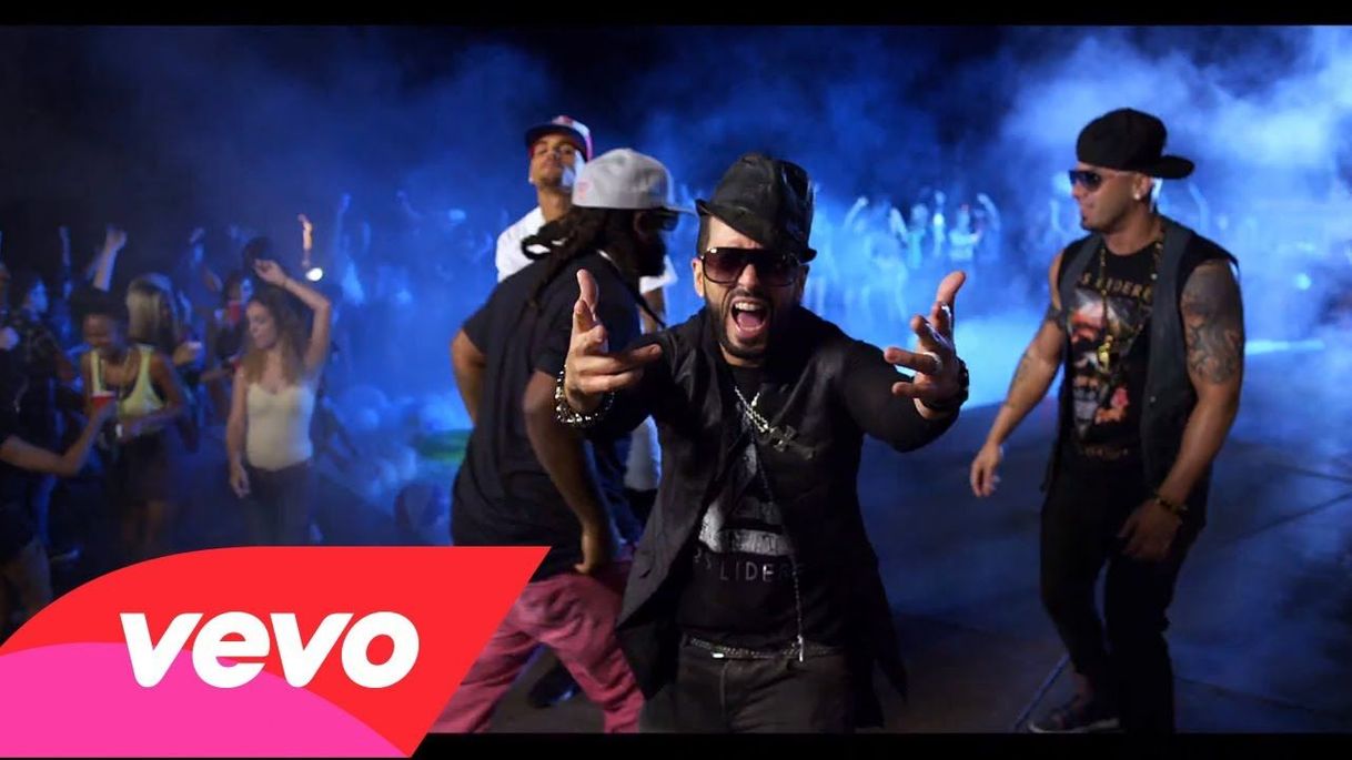 Social 💠 Algo que me gusta de ti-Wisin & Yandel