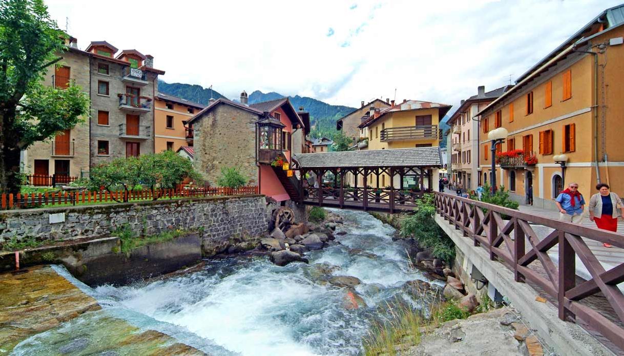 Place Ponte di Legno