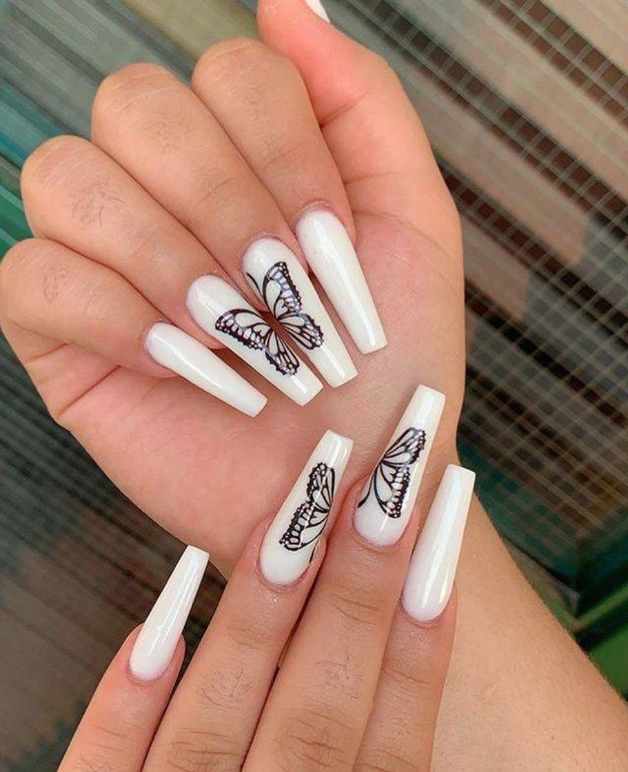 Moda Nails