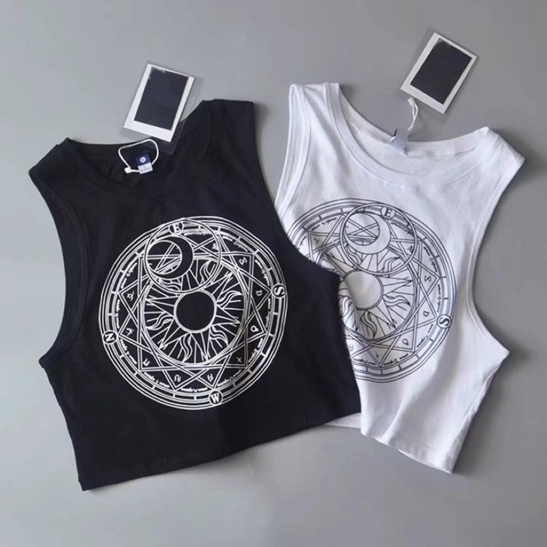 Social Crop top zodiaco