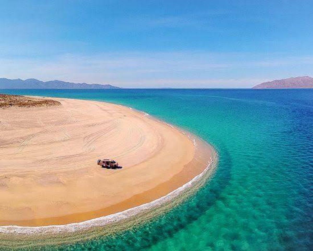 Lugar Playa Punta Arena