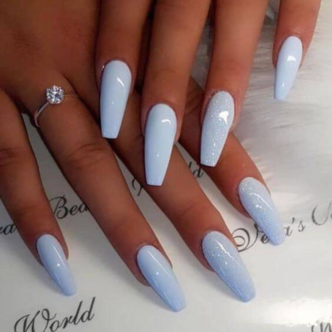 Fashion Unhas azul bb com brilho