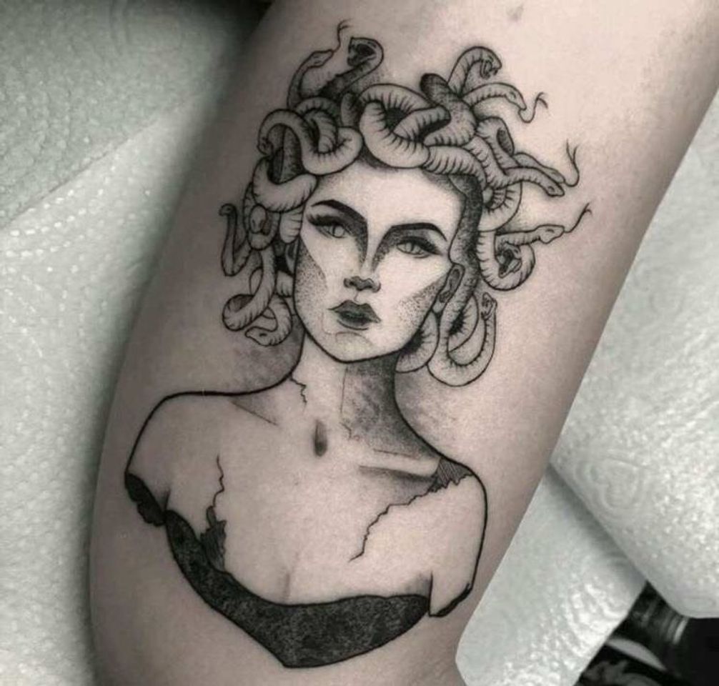 Social Tatuagem medusa 