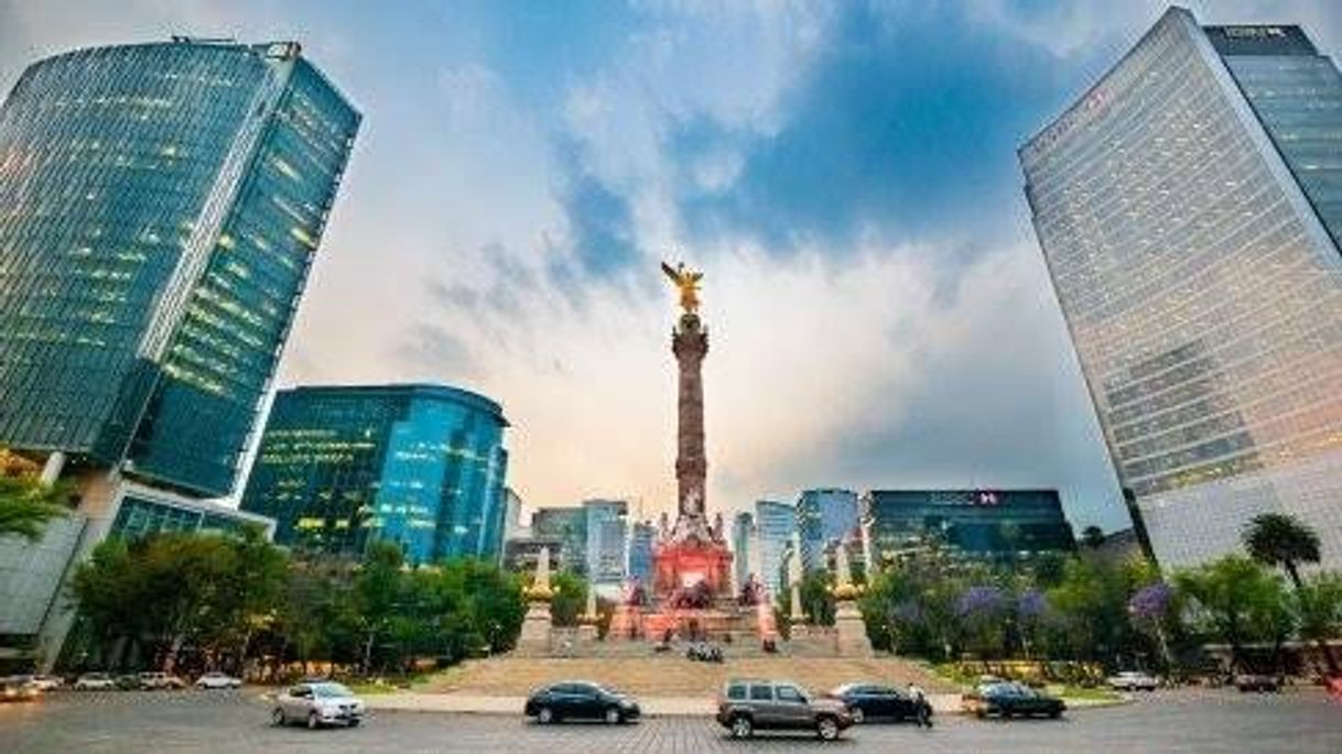 Place México