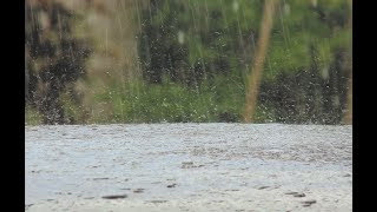 Fashion 4:00 min de intensa lluvia dormír con la tormenta de fondo